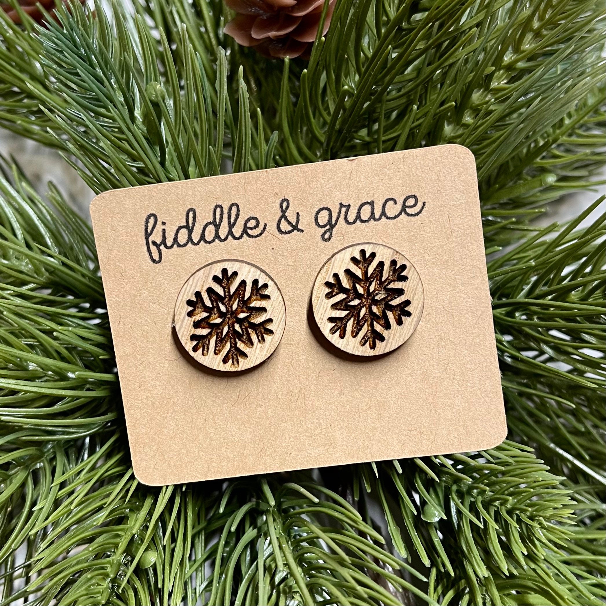 Christmas Earrings | Earrings | Holliday Earrings | Snowf...